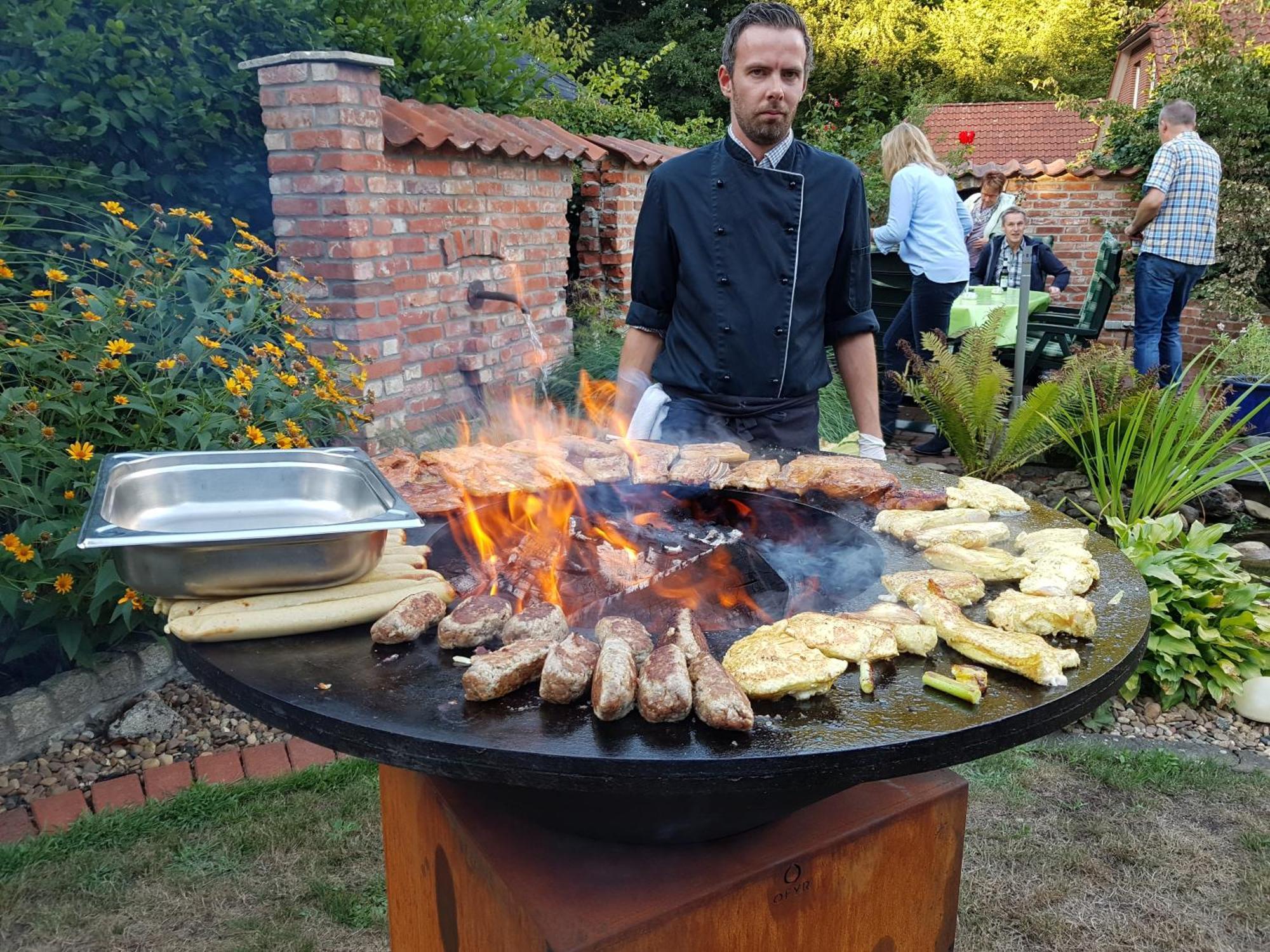 & Restaurant Zum Deutschen Hause Kirchhatten